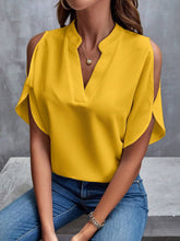 LUNE Solid Cold Shoulder Split Sleeve Popover Blouse